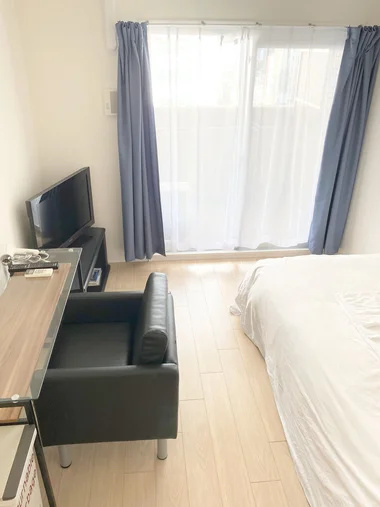 「【Wi-Fi無料 | 喫煙・禁煙 | 選択可 | セミダブルベッド】BraTTo難波元町(No.481253)」メイン画像