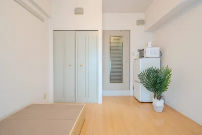 通勤・通学にも便利な立地！家具家電・無料駐輪場あり