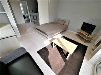 stay＠早苗★JR佐世保線「早岐」駅まで徒歩11分★駐車場(有料)利用可★宅配BOXあり★