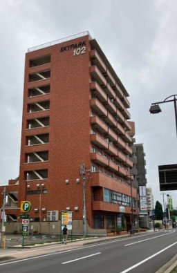 N.T.マンスリー秋田　※駐車場有り！コンビニ横！リノベーション済