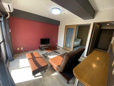 stay@万徳DX★stay@万徳の１ＬＤＫのデラックスタイプ★佐世保市役所・合同庁舎等、官公庁へのアクセス良好です★