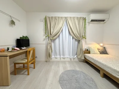 🔷🔹🔸🔶⭐22年築浅⭐2口ガスコンロ⭐浴室乾燥機付きで雨の日も快適⭐【禁煙&Wi-Fi無料】⭐🔶🔸🔹🔷「K16」