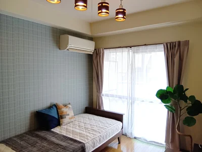 🌈新規オープン賃料半額　大久保駅徒歩5分🚊近くにコンビニや飲食店多数🍴ネット無料　24Hサポート付　マ・メゾン