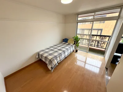 江口マンション四女子