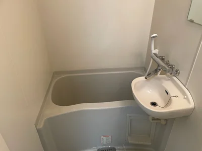 西岡崎フロイデ