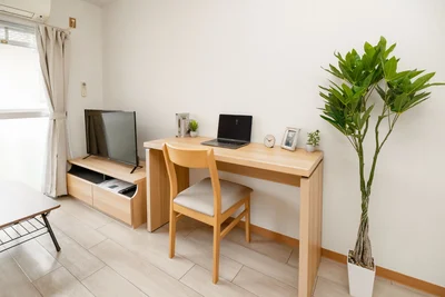 コンビニ徒歩2分❤角部屋✨低賃料の良コスパ✨TM42