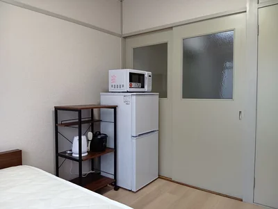 🌈賃料半額🌈2路線板宿駅徒歩2分の超駅チカ！角部屋・EV・室内洗濯機完備✨専用デスク＆無料Wifi📺【M052】