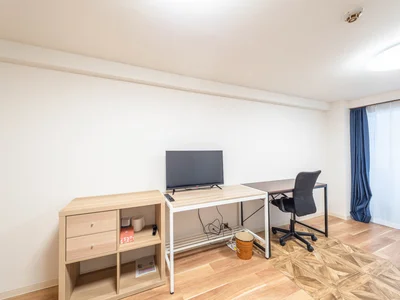 「新大阪駅」出口すぐ｜ゆったり9帖の間取りⅣ