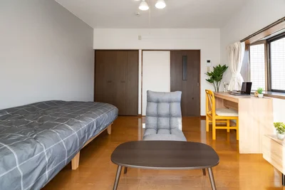 駅から徒歩3分✨家具家電Wifi駐車場付⭐TM62/TM63