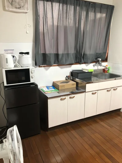 トーマンスリー直方市直方☆ﾊﾞｽ･ﾄｲﾚ別☆2LDＫ☆広め☆（直方市大字直方）