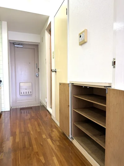 🔷🔹🔸🔶⭐駐車場付き🚙⭐エレベーター、宅配ボックス⭐1Kタイプ⭐RC造⭐【禁煙&Wi-Fi無料】⭐🔶🔸🔹🔷「T17」