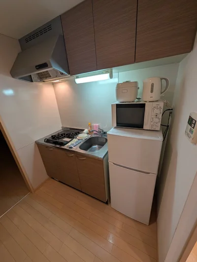 トーマンスリー博多区千代☆広々30㎡☆ネット無料☆(福岡市博多区千代3丁目)