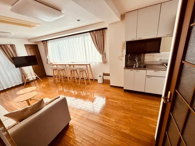 ＜HOYO NISHI-SHINJUKU＞