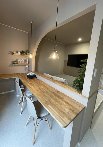 新装。3点ユニットの生活は無理!バス・トイレ別。ホテルより快適で出張が楽しくなる。MaRoom中島