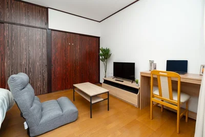 家具家電付✨大型商業施☘️コンビニ近く✨駐車場付き｜TM71