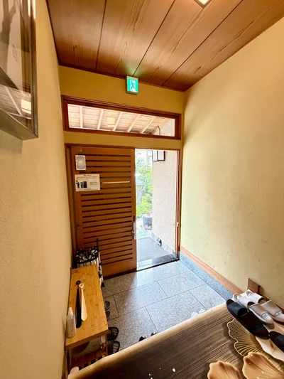 【練馬区 豊島園駅】駐車場・駐輪場・庭付き｜２階建の戸建て物件