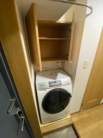 EC新大阪1　【ＮＥＴ無料・ペット相談可・温水洗浄便座・ドラム式洗濯乾燥機・３２型ＴＶ・HDD内蔵ブルーレイ標準装備！】