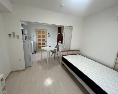 POROKARIバスセンター前A/複数室有/エアコン