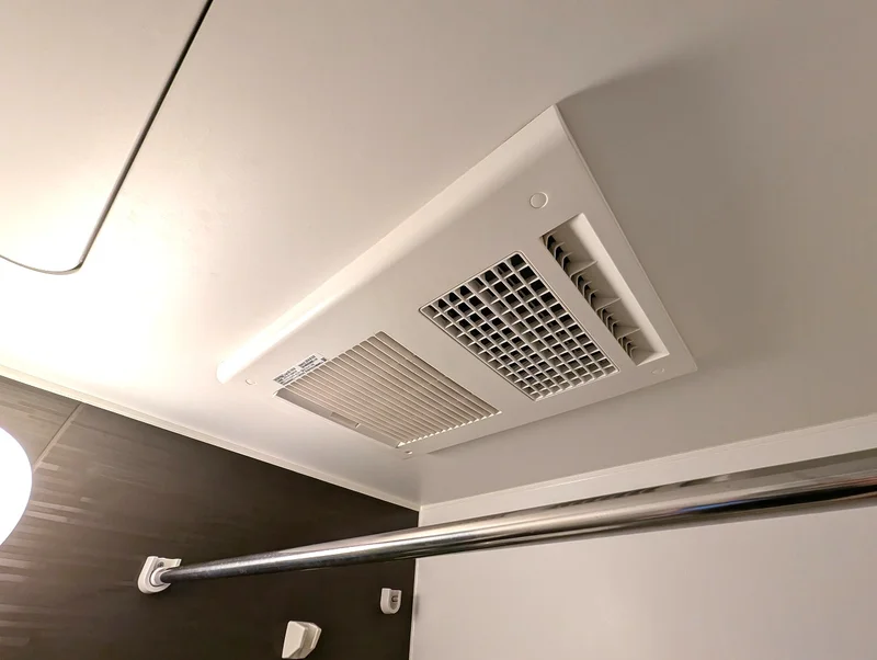 浴室乾燥機付き♪