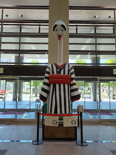 四日市市総合会館本館まで車で12分