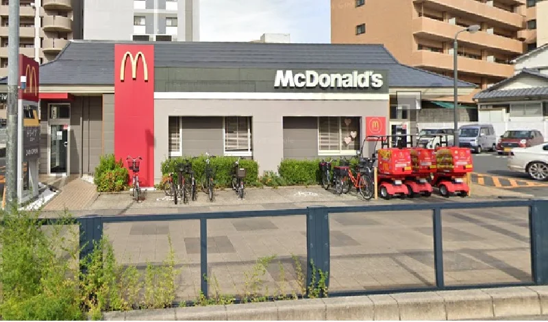 マクドナルド 舟入店まで徒歩２５分