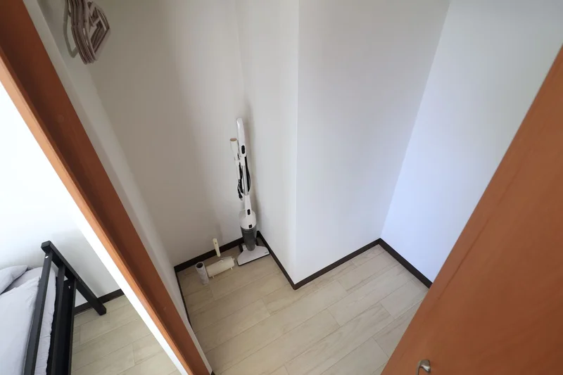収納スペース　掃除機など備品もぜひご活用ください！