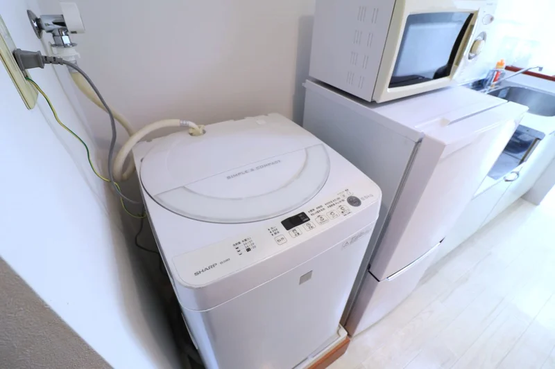 洗濯機置き場あり　コインランドリーに行かなくても洗濯ができるので便利です！