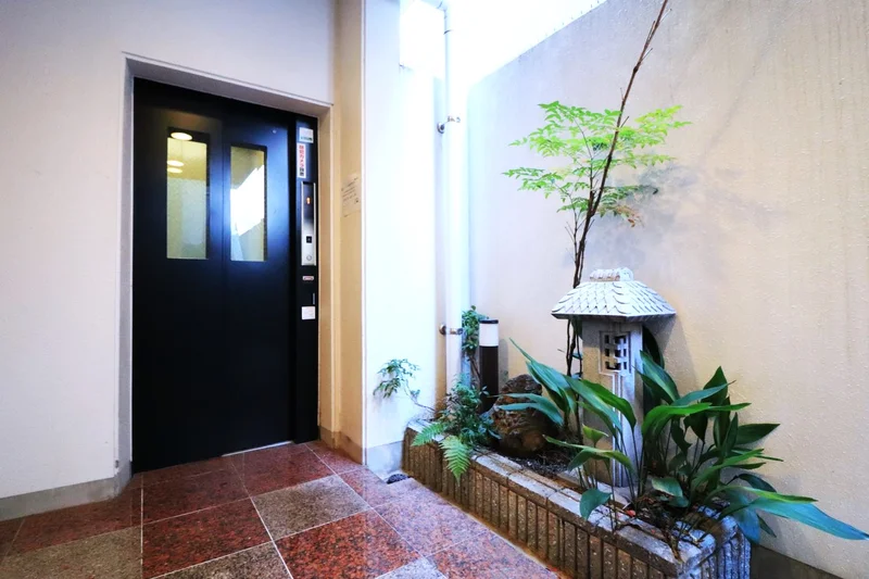 エレベーターありで荷物が重くても楽々階移動♪　年齢問わず住みやすい物件です。