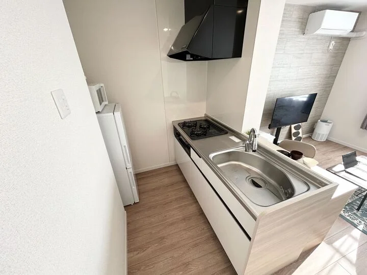 広めのキッチンで自炊派の方にもおすすめのお部屋です！