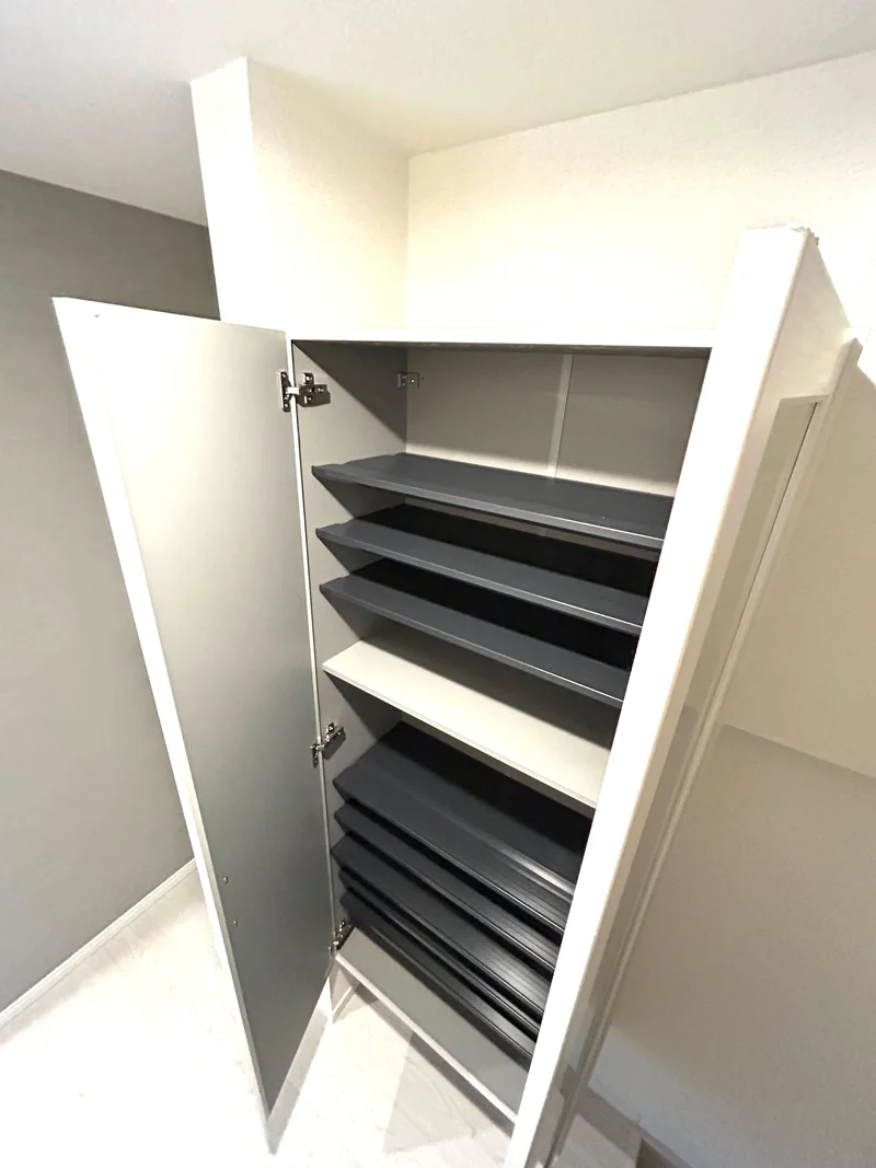 シューズボックス