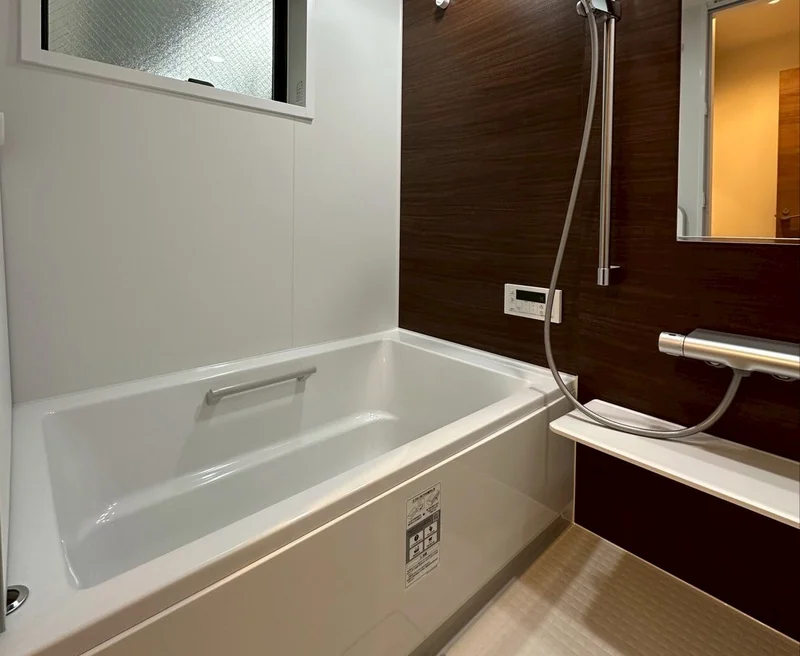 広い湯船でリフレッシュ♪