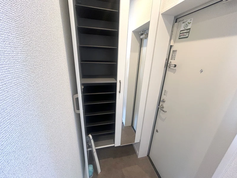 玄関にはシューズボックス