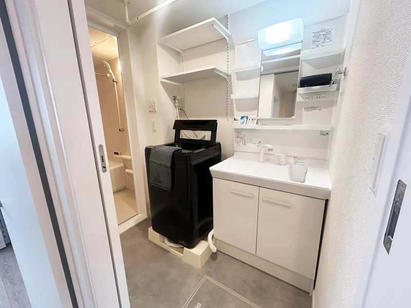 独立洗面台・洗濯機設置