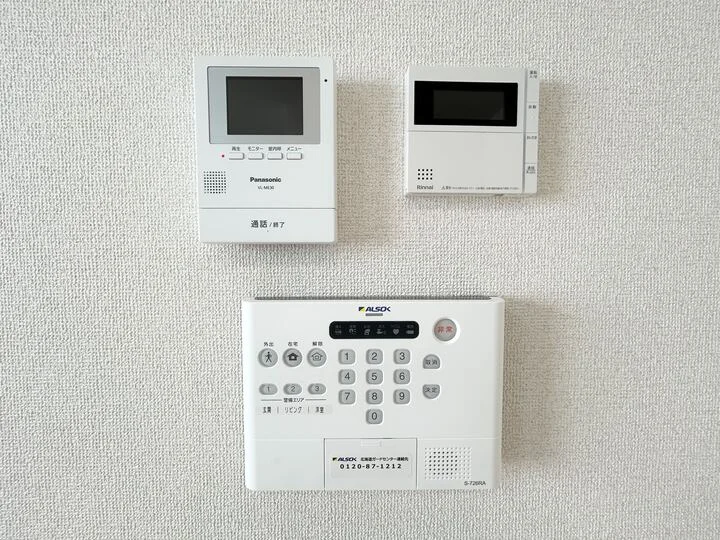 モニター付きインターホンでセキュリティも安心