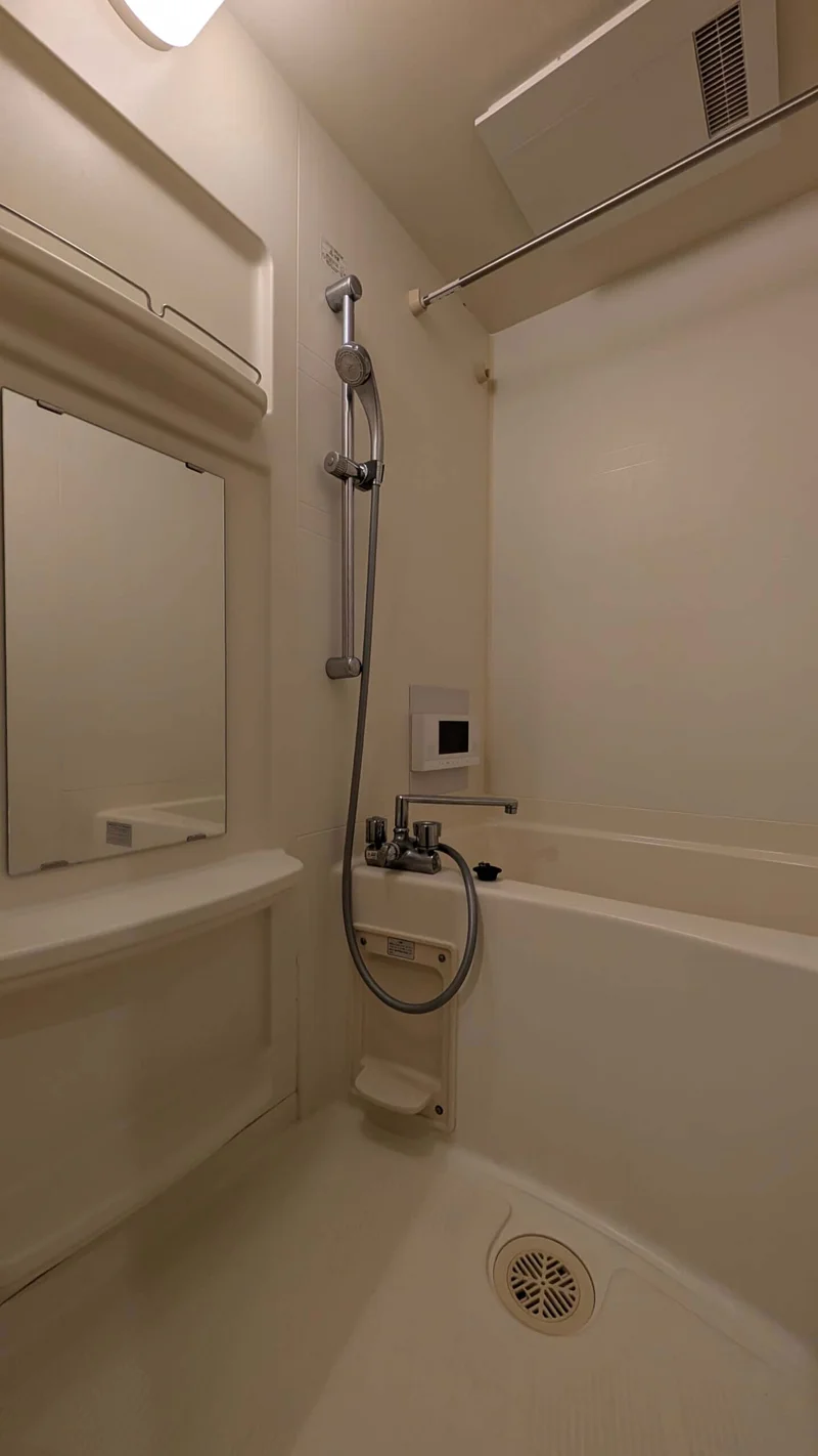 浴室乾燥機付き♪なんとTVモニターもございます♪