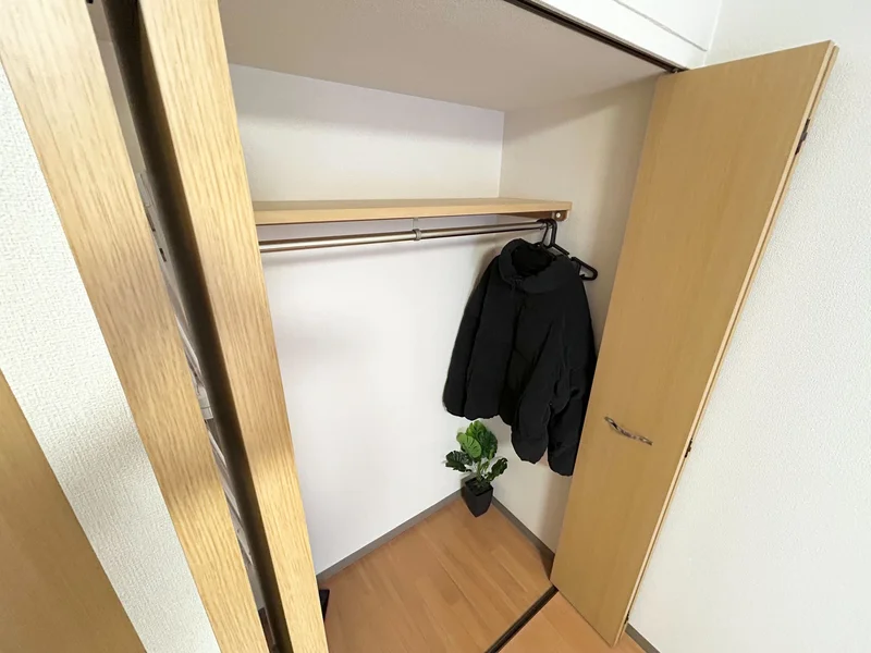 クローゼット完備で収納も安心