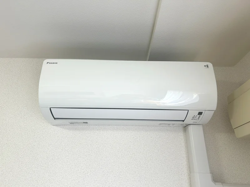 エアコン完備。夏場も快適にお過ごしいただけます！