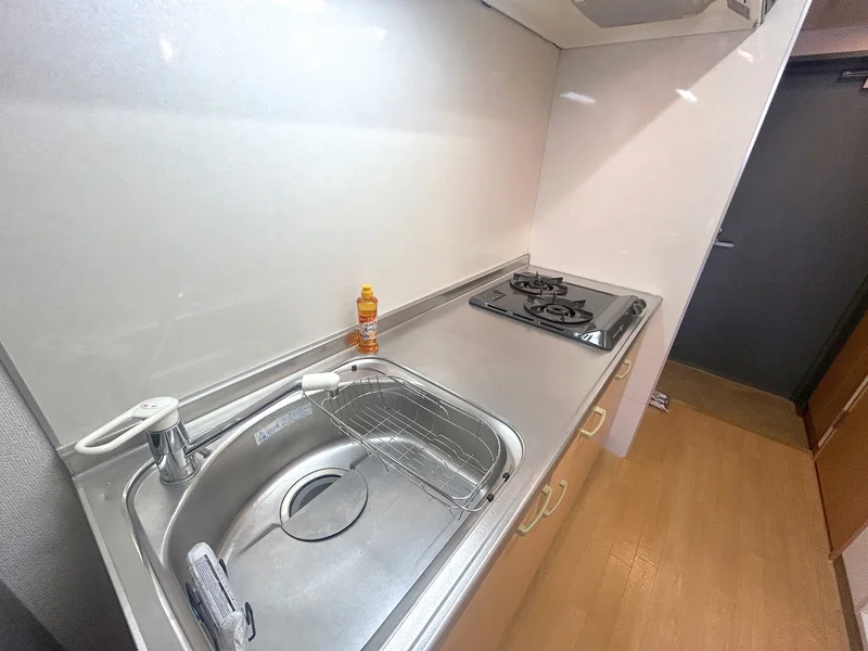 自炊派もうれしい2口ガスコンロのキッチン