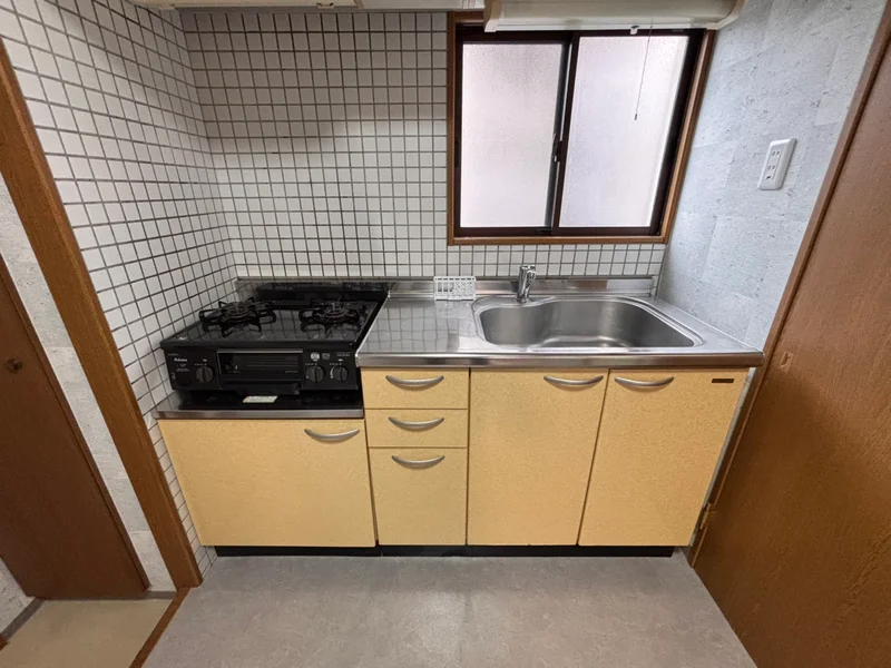 ２口コンロ付♪スーパーで食材を買ってきたらすぐにお料理に取り掛かれます！