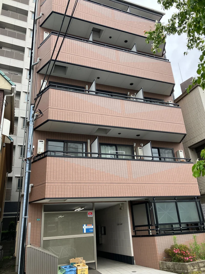 写真はイメージです。ラグなどの室内装飾はございません。