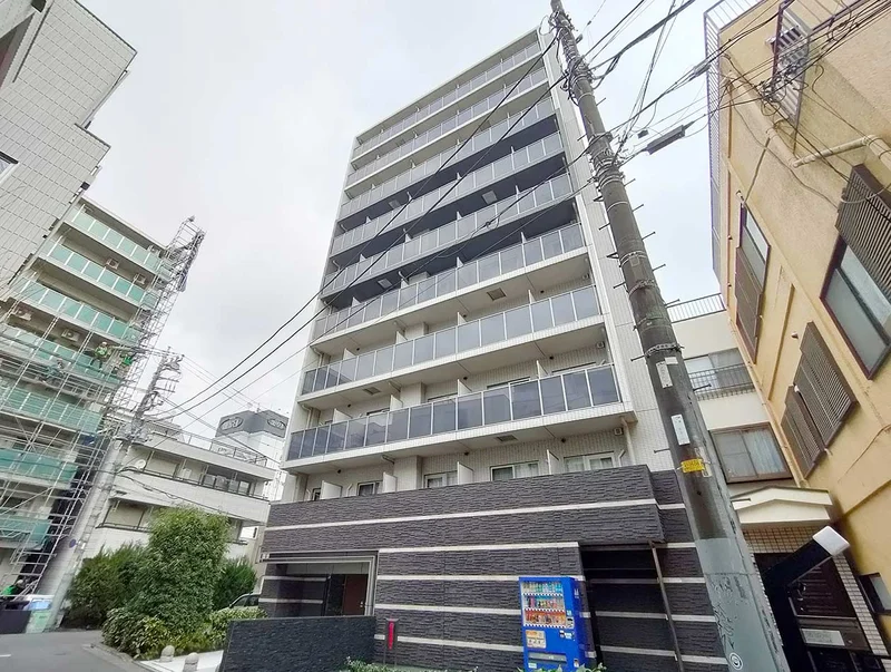 写真はイメージです。ラグなどの室内装飾はございません。