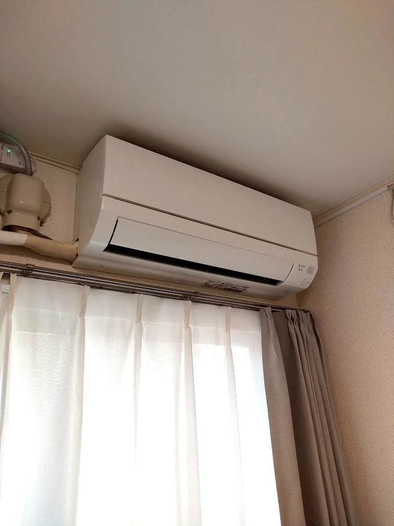 エアコン（夏季のみ使用可）