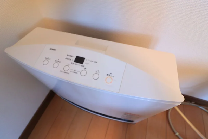 建物設備としてストーブあり！冬場の暖房として！