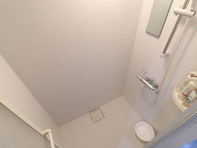 シャワールーム　シャンプーやボディーソープ等すべて標準品となっております。