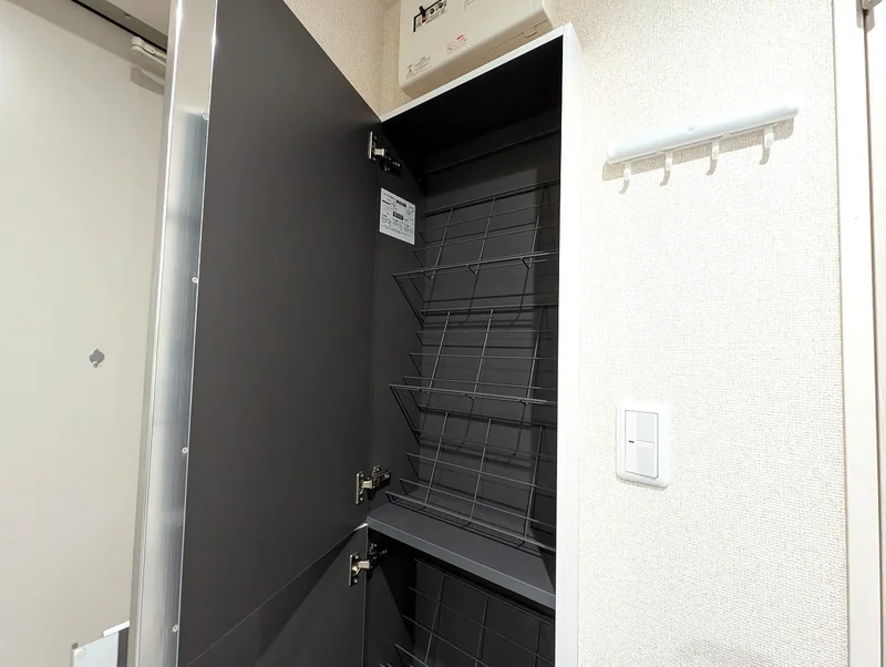 シューズボックス