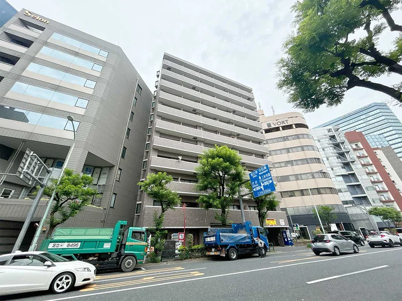 写真はイメージです。ラグなどの室内装飾はございません。