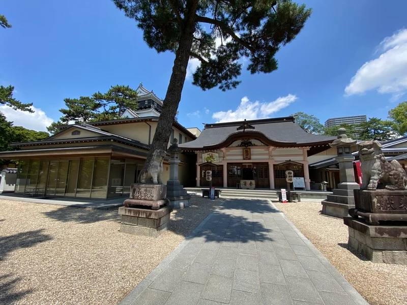 岡崎譲