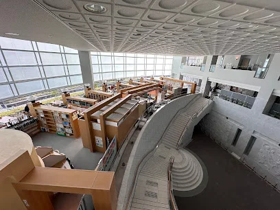 福井県国際交流会館まで車で５分