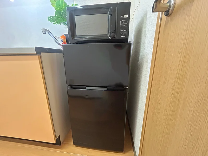 もちろん電子レンジ・冷蔵庫も設置しております！