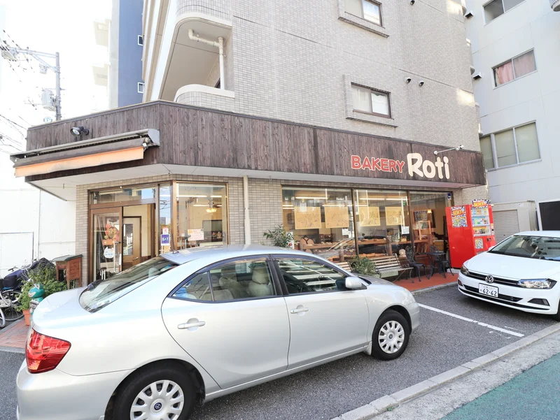 ベーカリー　Rotiまで徒歩２分